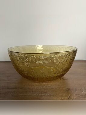 FEDERAL GLASS Madrid Amber Vintage 9” Glass Salad Bowl